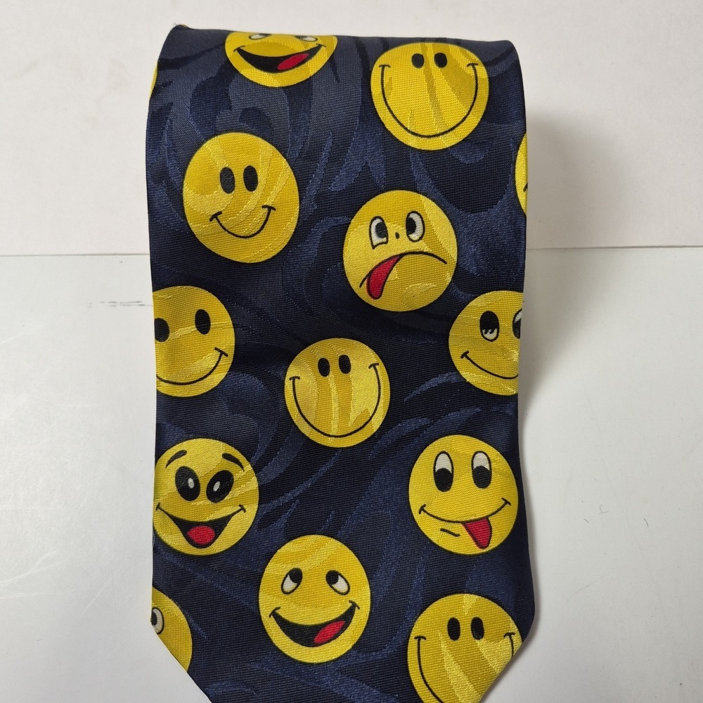 Steven Harris Emoji Necktie Novelty Tie Addiction Smiley Face Kissed Handmade